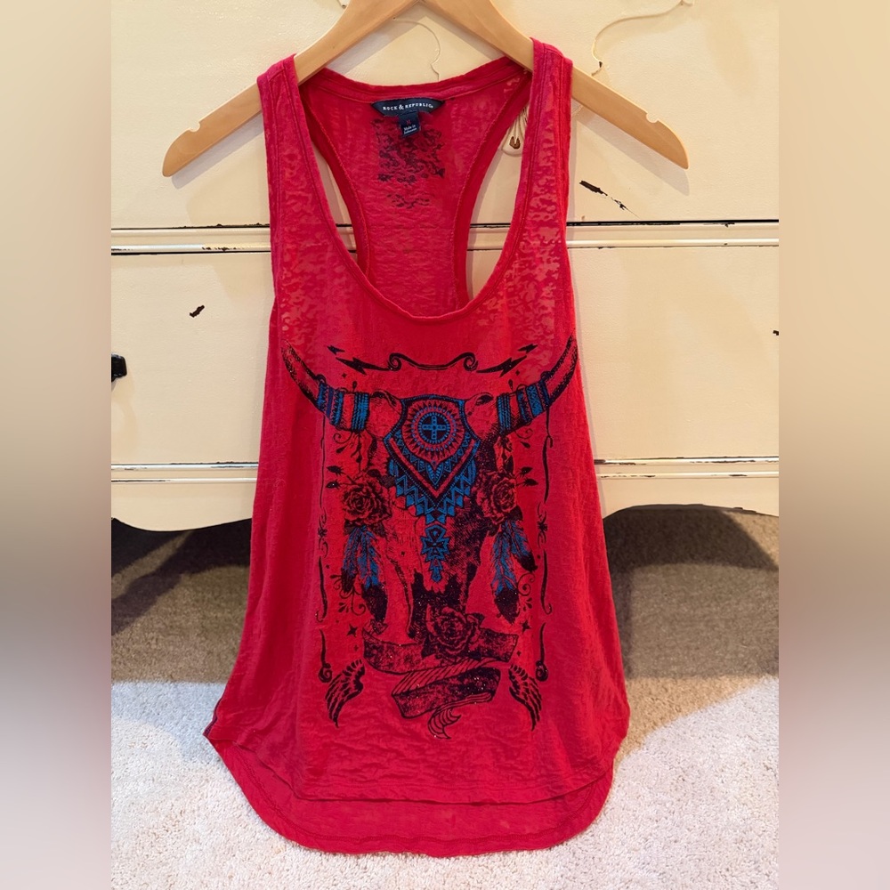 Rock & Republic Red Bull and Rose Graphic Tank Top with Sparkle Size Medium
